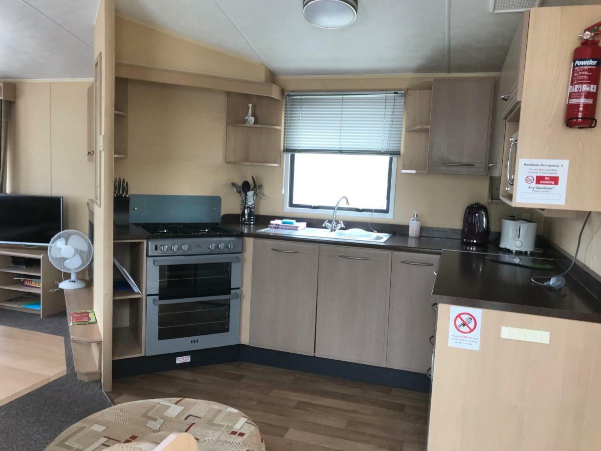 Pet Friendly Riverside Static Caravan Чеддар Екстер'єр фото